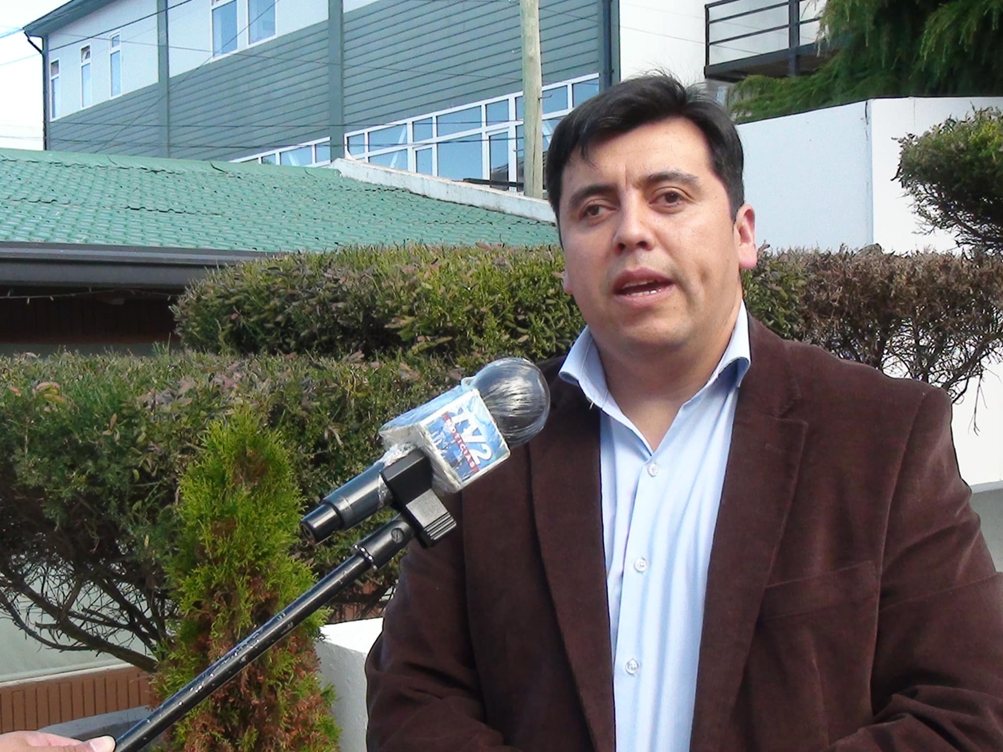 LA PROYECCIÓN DE TOLHUIN ESTÁ EN LA OBRA PÚBLICA Y LOS CONVENIOS SOCIALES.