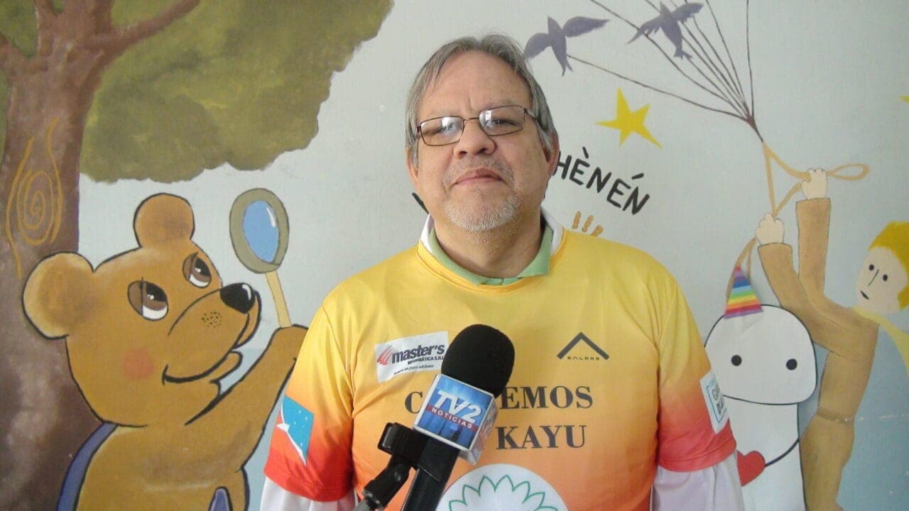 CORREMOS POR KAYÚ.