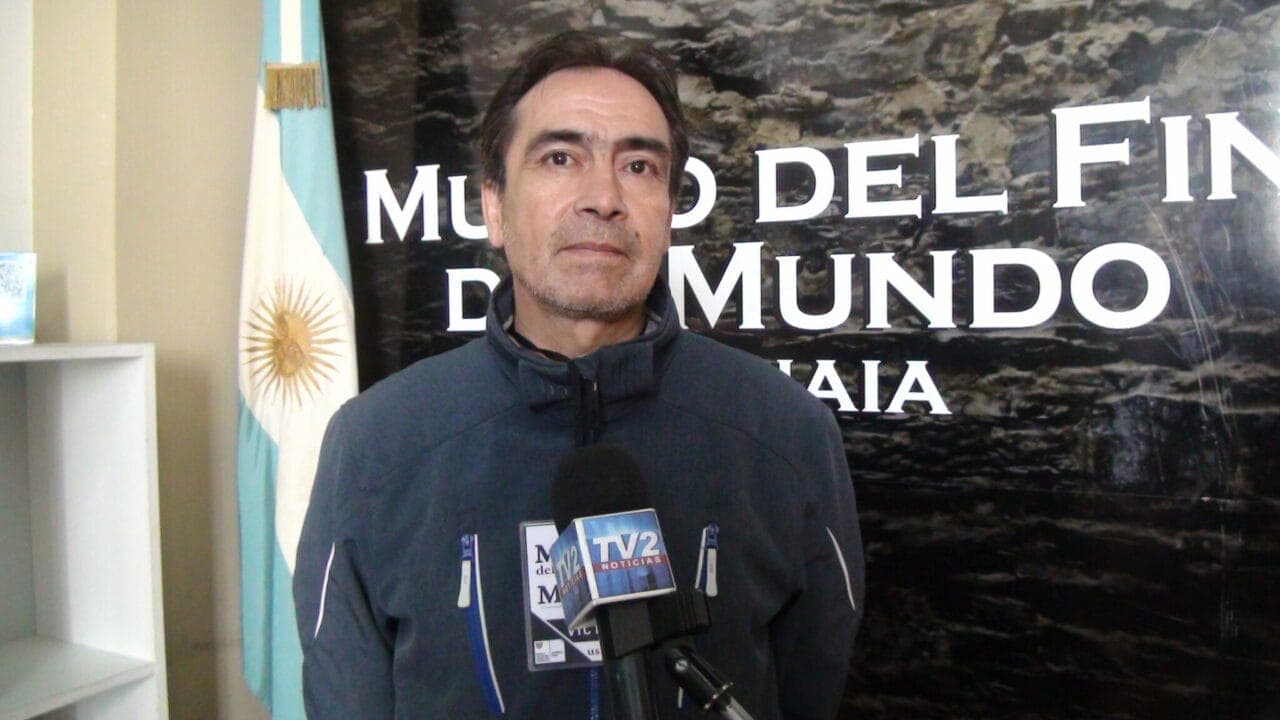 PRESENTACIÓN DE LIBRO