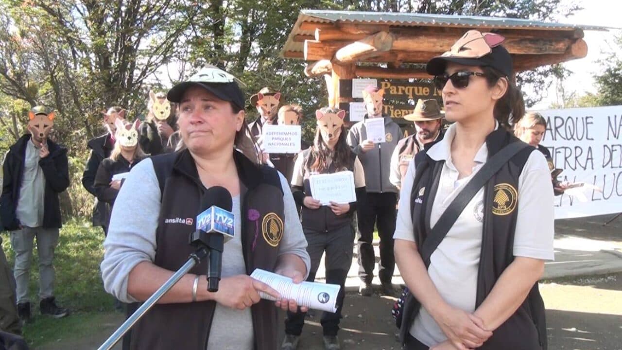RECLAMO DE LOS TRABAJADORES DE PARQUES NACIONALES