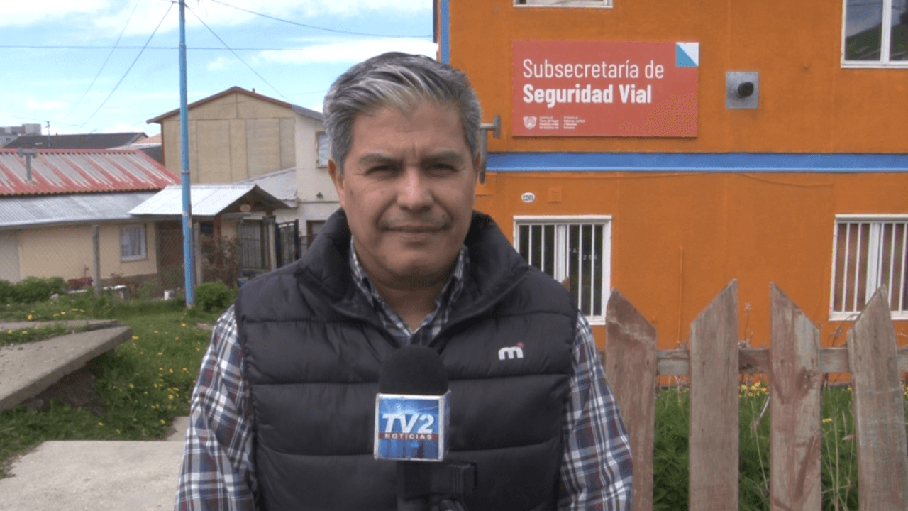 CONTROLES DE TRÁNSITO EN EL AEROPUERTO