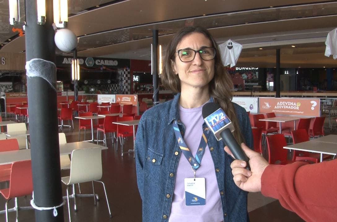 #TV2Stream Entrevista a Silvana Denti – Gerente Marketing Shopping Paseo del Fuegosilvina denti