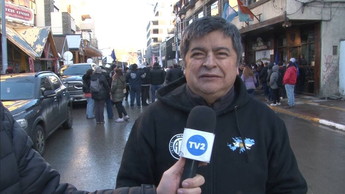 RECLAMO FRENTE A LA LEGISLATURA