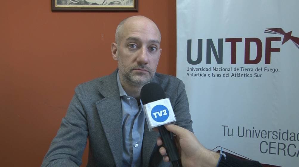 REUNIÓN CON EL INTENDENTE DE TOLHUIN