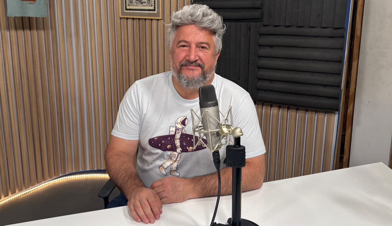 #TV2Stream Entrevista a Pablo Fábregas – Comediante